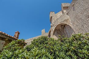 Dominium Old City Suite