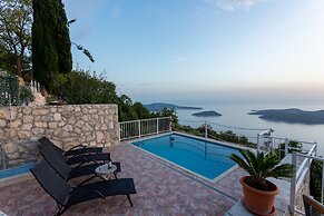 Village house Ana Dubravica