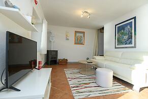 Village house Ana Dubravica