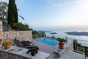 Village house Ana Dubravica