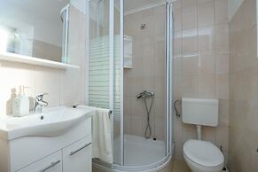 Village house Ana Dubravica