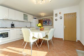 Village house Ana Dubravica