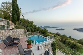 Village house Ana Dubravica