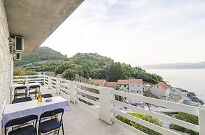 Apartments Dora Mljet