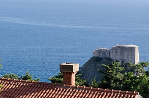 Cin & Co Central Apartments