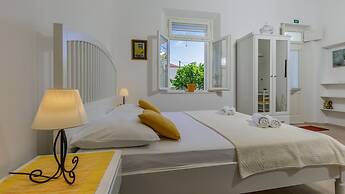 Ivano's studio apartments