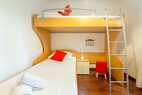 Leona & Borna Central Suites