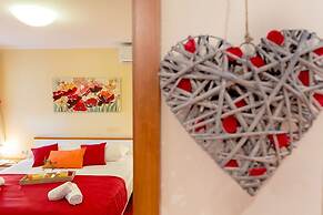 Leona & Borna Central Suites