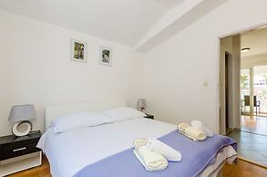 Apartments Lorena Mljet