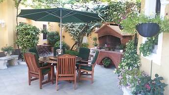 Rooms Mozara