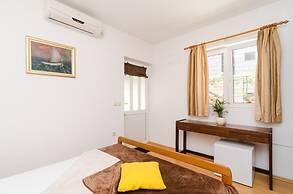 Apartments Matana Chano