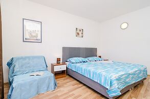 Apartments Matana Chano