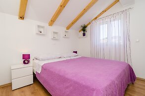 Apartments Matana Chano