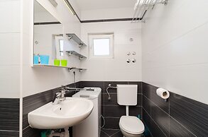 Apartments Matana Chano