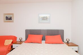 Apartments Matana Chano