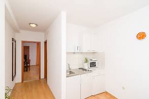 Apartments Matana Chano