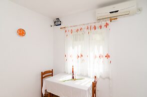 Apartments Matana Chano