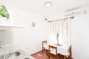 Apartments Matana Chano