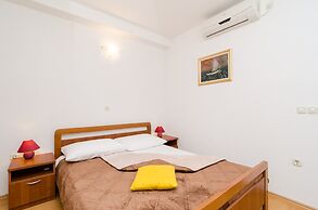 Apartments Matana Chano