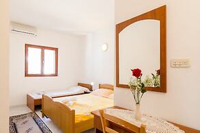 Guest House Sobra
