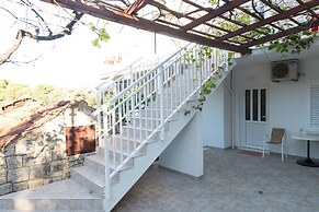 Guest House Matana Pomena