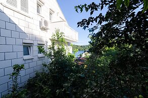 Guest House Matana Pomena