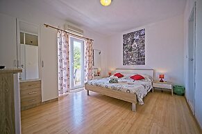 Guest House Matana Pomena