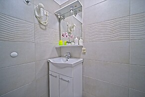 Guest House Matana Pomena