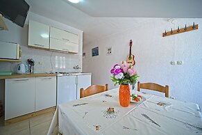 Guest House Matana Pomena