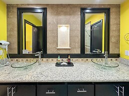 Modern Linda Vista Condos