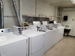 Klopfenstein Inn and Suites