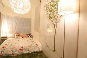 Red Door House Osaka