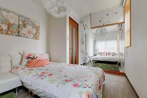 Red Door House Osaka