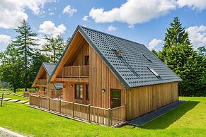 Lord Galloway 38 With Hot Tub, Newton Stewart