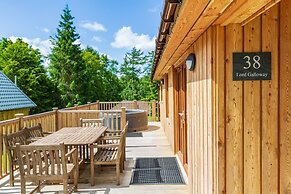 Lord Galloway 38 With Hot Tub, Newton Stewart