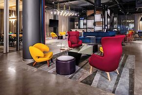 Aloft Atlanta at The Battery Atlanta