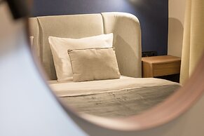 Maphi Bleu - Urban Suite