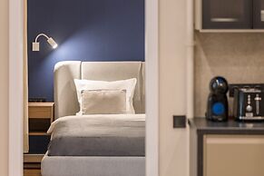 Maphi Bleu - Urban Suite