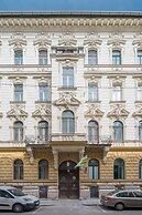 Maphi Bleu - Urban Suite