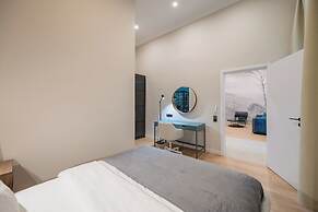 Maphi Bleu - Urban Suite