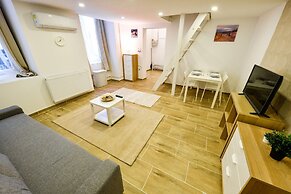 Two bedroom flat in the heart of city, Király str.