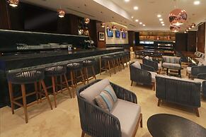 Holiday Inn & Suites Puerto Vallarta Marina & Golf by IHG