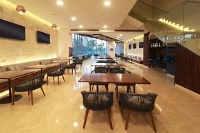 Holiday Inn & Suites Puerto Vallarta Marina & Golf by IHG