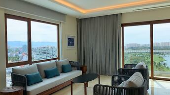 Holiday Inn & Suites Puerto Vallarta Marina & Golf by IHG