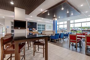 Holiday Inn Express & Suites Grand Rapids South - Wyoming by IHG