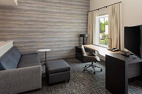 Residence Inn by Marriott Detroit Farmington Hills