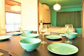 Spacious Apartment Sunshine City