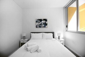 Top Notch 1 Bedroom 201 CALIBRE