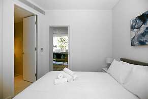 Top Notch 1 Bedroom 201 CALIBRE