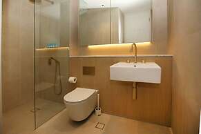 Top Notch 1 Bedroom 201 CALIBRE